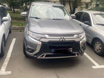 Авто Mitsubishi Outlander 2019 № 8983859