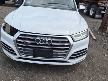 Авто Audi Q5 2019 № 8983958