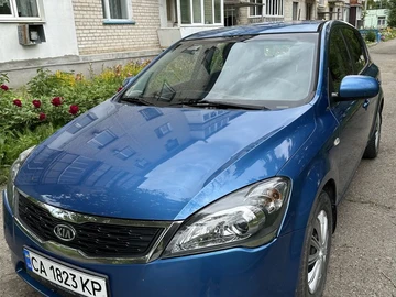 Авто KIA Cee X27 D 2008 № 8984037