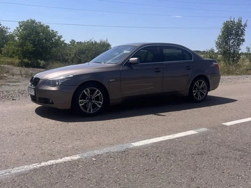 Авто BMW 5 Серия 2004 № 8984251