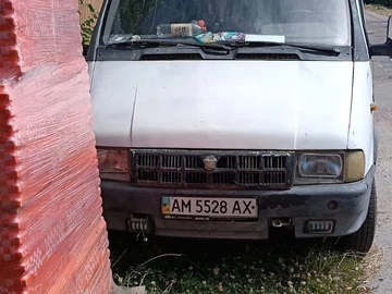 Авто ГАЗ 2217 Соболь Баргузин 2000 № 8984304