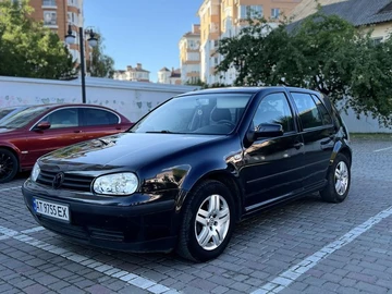 Авто Volkswagen Golf 2002 № 8984398