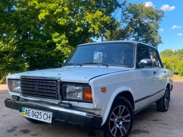 Авто ВАЗ 2107 2004 № 8984594