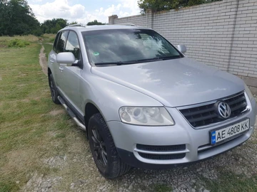 Авто Volkswagen Touareg 2005 № 8984643