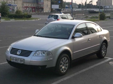 Авто Volkswagen Passat Sedan 2004 № 8985233