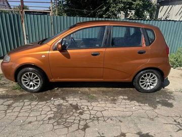 Авто Chevrolet Aveo 2007 № 8985295