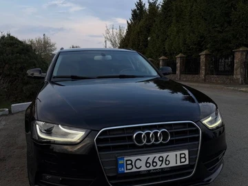 Авто Audi A4 2015 № 8985302