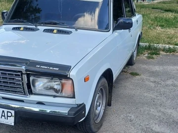 Авто ВАЗ 2107 2004 № 8985387