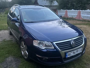 Авто Volkswagen Passat Variant 2010 № 8985390
