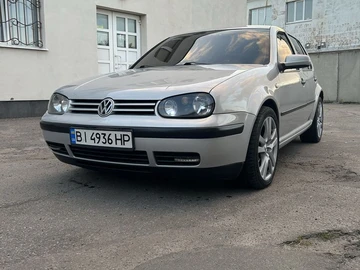Авто Volkswagen Golf 1998 № 8985435