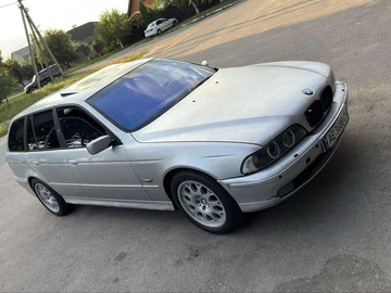 Авто BMW 5 Серия 1998 № 8985450