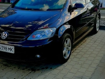 Авто Volkswagen Golf Plus 2006 № 8985558