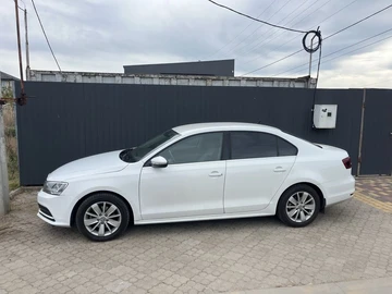 Авто Volkswagen Jetta 2016 № 8985977