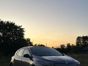Авто Renault Megane 2011 № 8986012