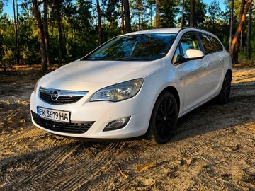 Авто Opel Astra 2011 № 8986121