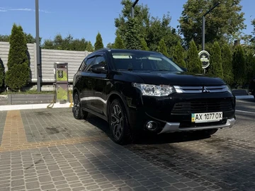 Авто Mitsubishi Outlander 2014 № 8986220