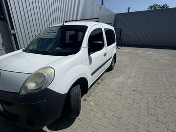 Авто Renault Kangoo Passenger 2009 № 8986407