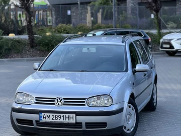 Авто Volkswagen Golf 2001 № 8986413