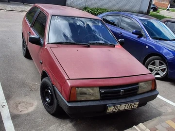 Авто ВАЗ 21083 1992 № 8986864