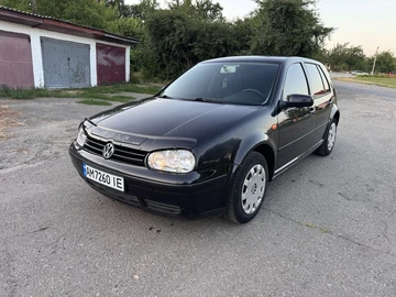 Авто Volkswagen Golf 2001 № 8986856