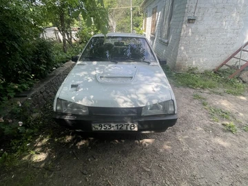 Авто ВАЗ 2109 1992 № 8986887