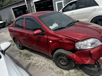 Авто Chevrolet Aveo 2010 № 8986895