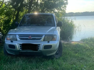 Авто Mitsubishi Pajero 2002 № 8986934