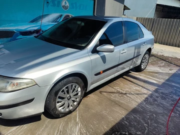 Авто Renault Laguna 2001 № 8986957