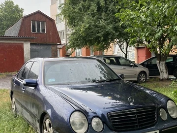 Авто Mercedes E Серия 2000 № 8986976