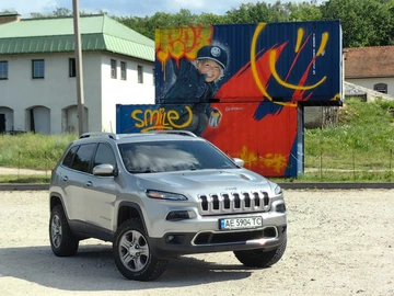 Авто Jeep Cherokee 2017 № 8987030
