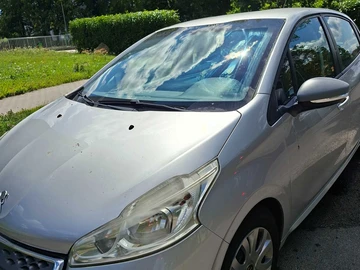 Авто Peugeot 208 2013 № 8987150