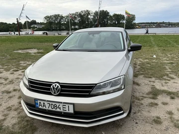 Авто Volkswagen Jetta 2015 № 8987202