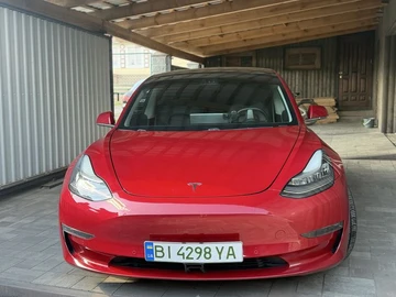 Авто Tesla Model 3 2019 № 8987402