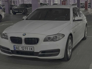 Авто BMW 5 Серия 2015 № 8987405