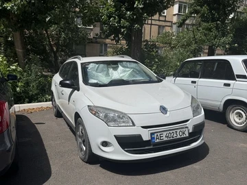 Авто Renault Megane 2013 № 8987474