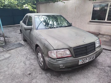 Авто Mercedes 220 1993 № 8987617