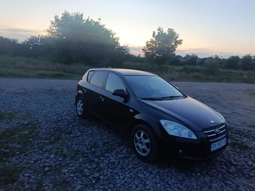 Авто KIA Cee X27 D 2007 № 8987619