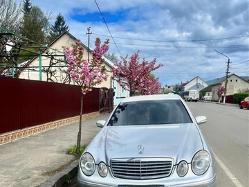 Авто Mercedes E Серия 2004 № 8987689