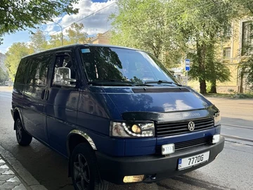 Авто Volkswagen Transporter 1994 № 8987787
