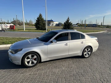 Авто BMW 5 Серия 2004 № 8987788