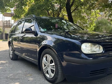 Авто Volkswagen Golf 1999 № 8987892