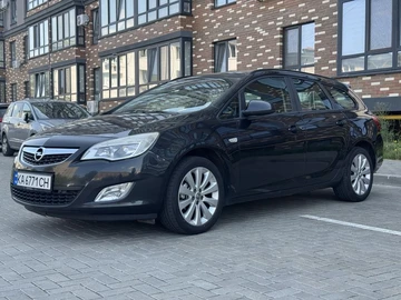 Авто Opel Astra 2011 № 8988012