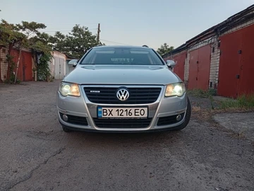 Авто Volkswagen Passat Sedan 2008 № 8988094