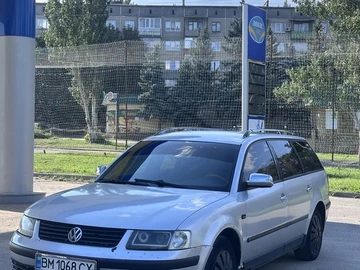 Авто Volkswagen Passat Variant 2000 № 8988130