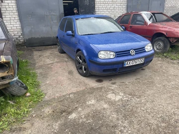 Авто Volkswagen Golf 2001 № 8988339