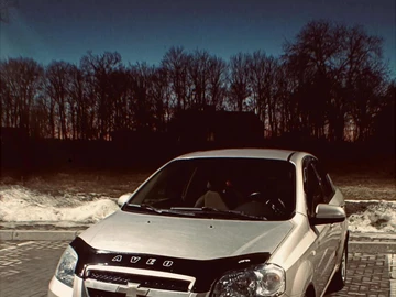 Авто Chevrolet Aveo 2006 № 8988428