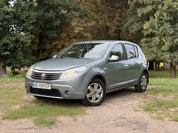 Авто Renault Sandero 2011 № 8988444