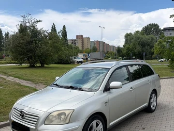 Авто Toyota Avensis 2004 № 8988513
