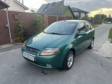 Авто Chevrolet Aveo 2005 № 8988554