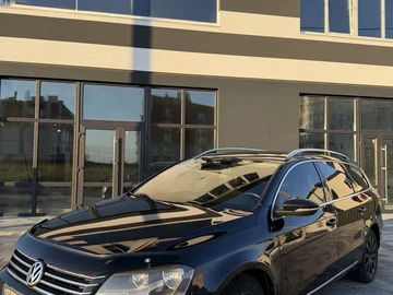 Авто Volkswagen Passat Variant 2011 № 8988623
